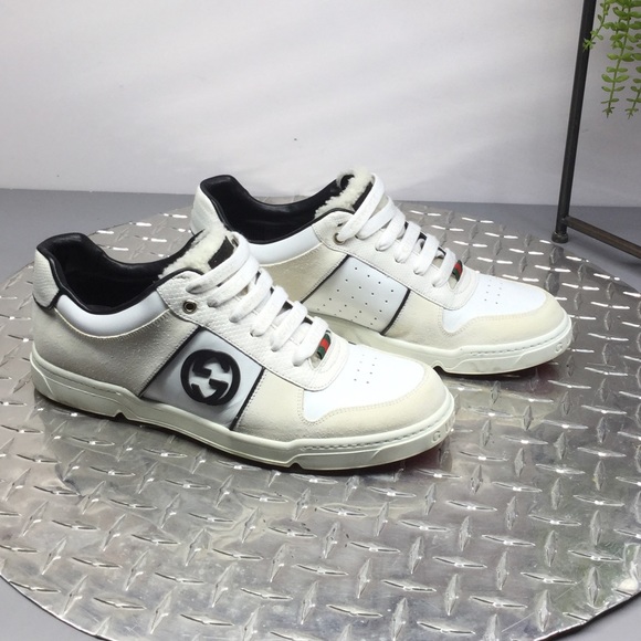 Gucci GG low top sneakers - Picture 1 of 6